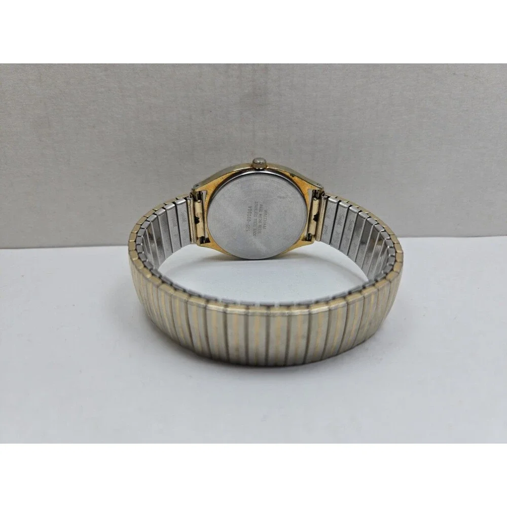 Waltham Vintage Quartz Watch Day Date Gold Tone Square Case Stretch Band